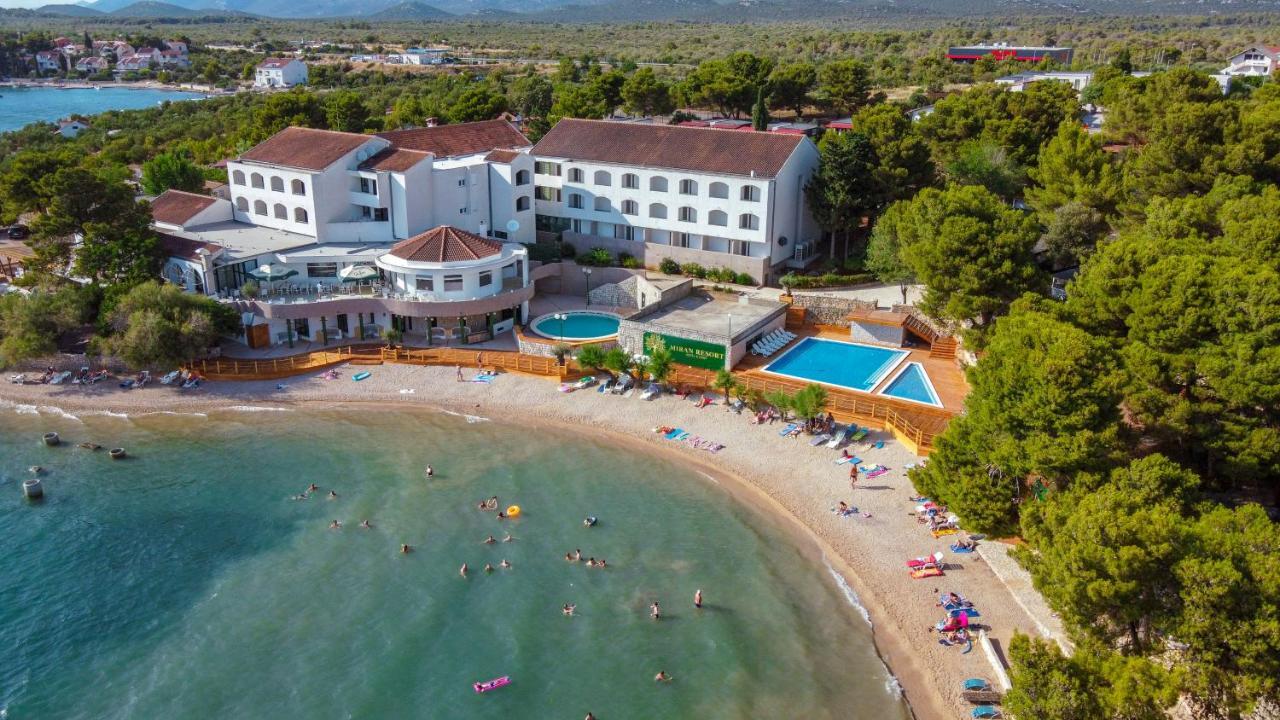 Mediteran Travel Mobile Homes Miran Pirovac Exterior photo